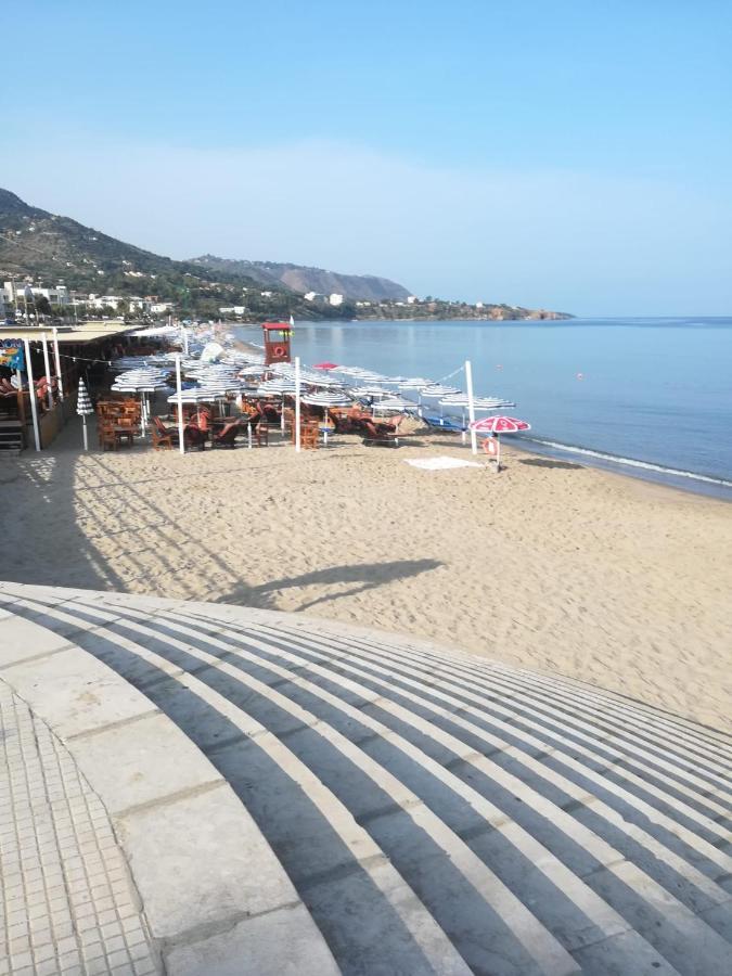 Book Your Place Cefalu Luaran gambar